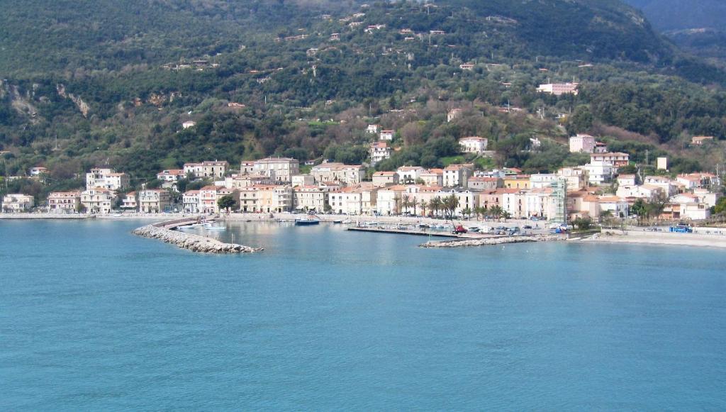 Hotel Ristorante Cavaliere Scario Buitenkant foto