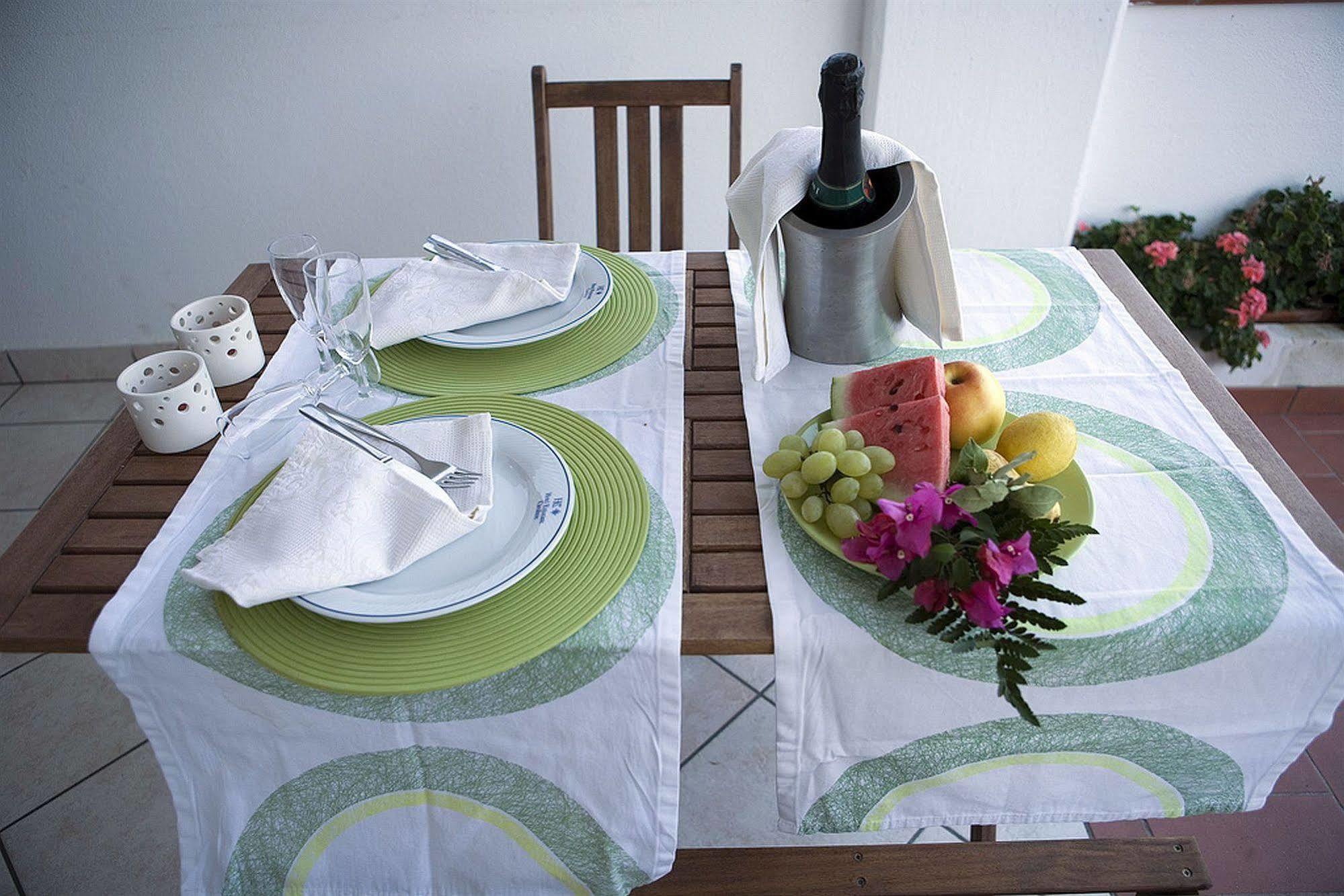 Hotel Ristorante Cavaliere Scario Buitenkant foto